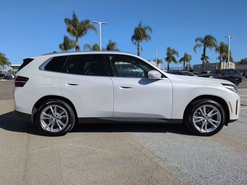 Used 2025 BMW X3 xDrive30i w/ Premium Package image 11