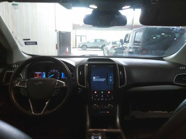 Used 2023 Ford Edge SEL AWD/4WD image 6