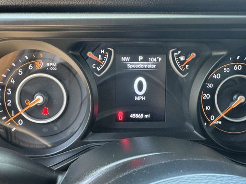 Used 2025 Jeep Gladiator Sport AWD/4WD image 33