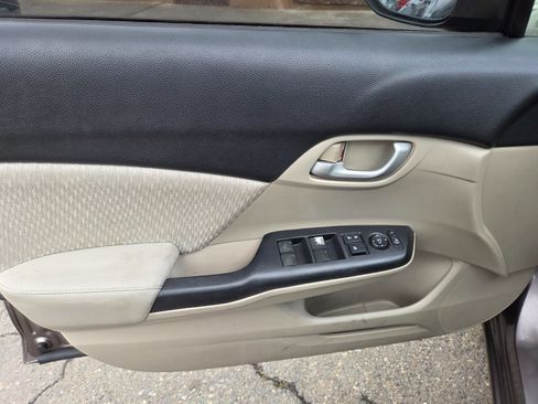 Used 2014 Honda Civic LX image 7