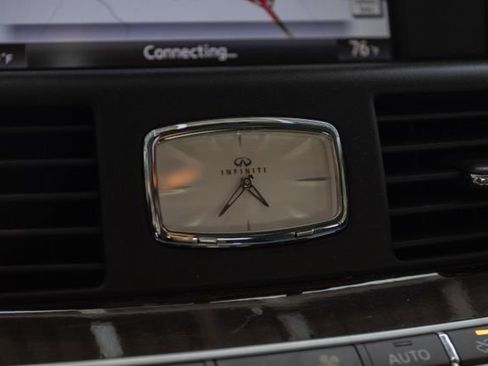 Used 2011 INFINITI M37 Base w/ Premium Pkg image 19