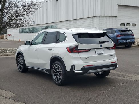 New 2026 BMW X1 xDrive28i w/ Convenience Package image 2