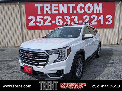 Used 2023 GMC Terrain SLT w/ Tech Package image 1