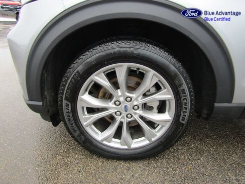 Certified 2024 Ford Explorer XLT w/ Equipment Group 202A AWD/4WD image 10