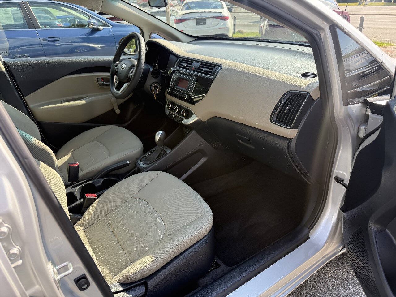 Used 2016 Kia Rio LX FWD image 13