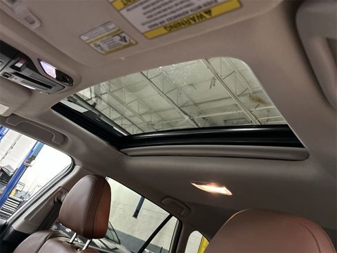 Certified 2020 Subaru Outback Touring image 24