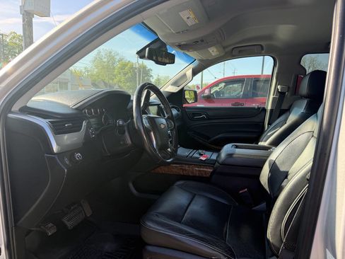 Used 2018 Chevrolet Tahoe Premier image 2
