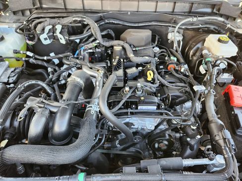 Used 2024 Ford Bronco Big Bend AWD/4WD image 19