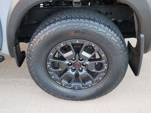 Certified 2023 Nissan Frontier PRO-4X w/ Pro-4X Premium Package image 11
