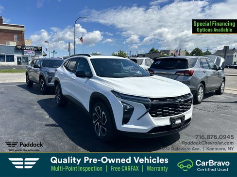 Certified 2024 Chevrolet Trax RS w/ Sunroof Package FWD image 1
