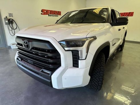 Used 2024 Toyota Tundra SR5 w/ SR5 Convenience Package AWD/4WD image 7