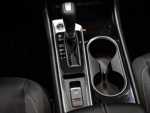 Used 2024 Nissan Altima 2.5 SV image 26