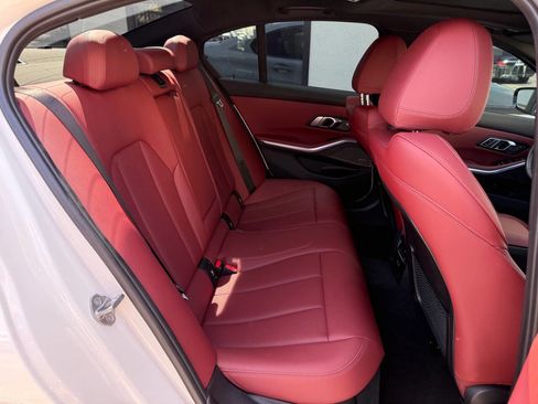 Used 2022 BMW M340i w/ Premium Package image 33