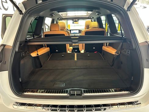 New 2026 Mercedes-Benz GLS 450 4MATIC image 17