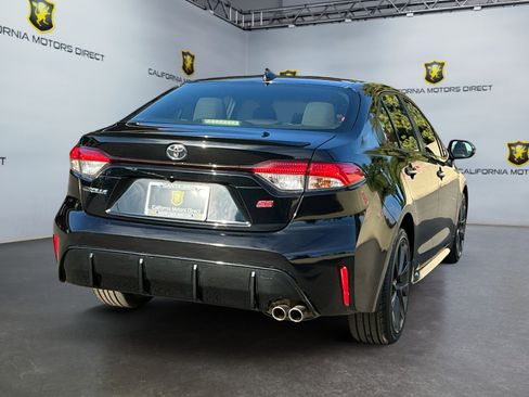 Used 2023 Toyota Corolla SE w/ Carpet Mat Package (TMS) image 5