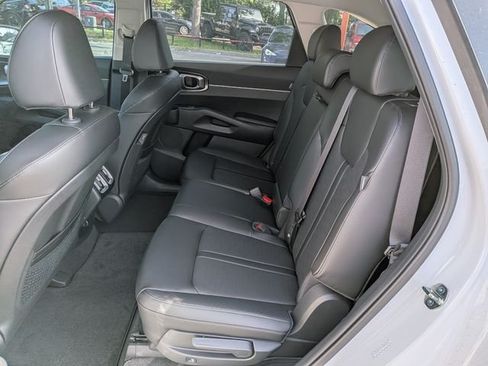 New 2026 Kia Sorento EX FWD image 17