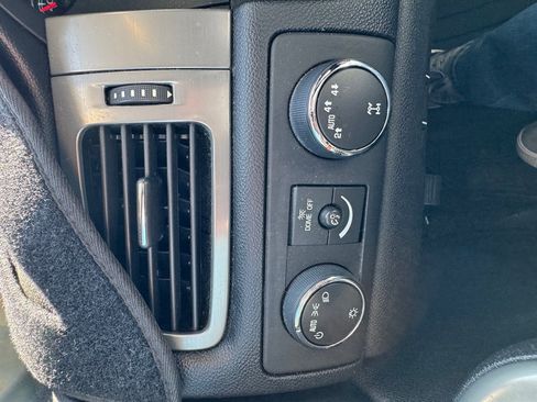 Used 2012 Chevrolet Tahoe 4WD image 10