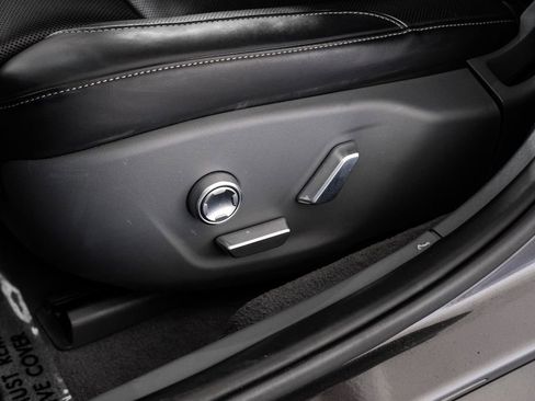 Used 2023 Lucid Air Touring image 35