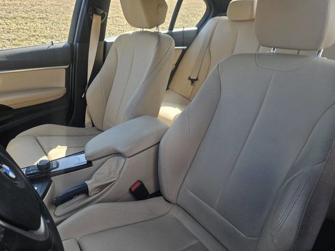 Used 2018 BMW 330i Sedan image 11