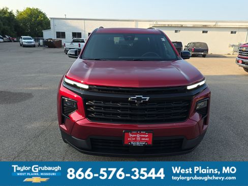 New 2026 Chevrolet Traverse LT w/ Midnight/Sport Edition AWD/4WD image 4