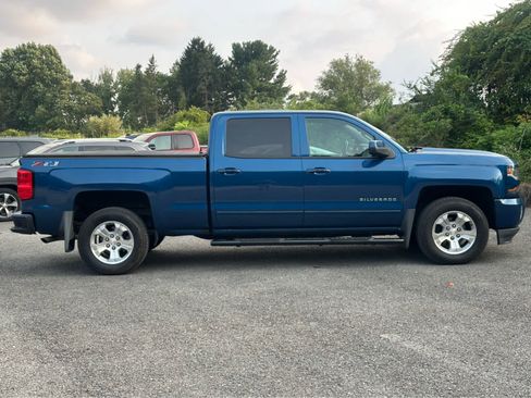 Used 2018 Chevrolet Silverado 1500 LT w/ All Star Edition AWD/4WD image 8