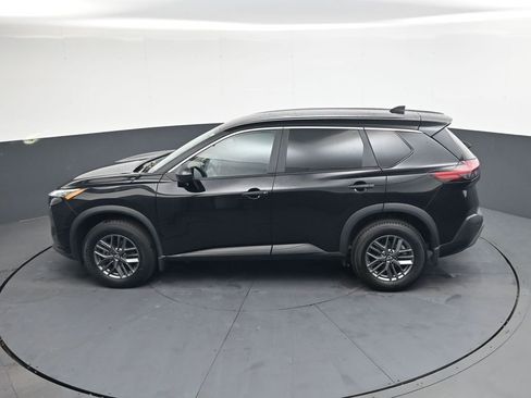 Used 2023 Nissan Rogue S FWD image 33