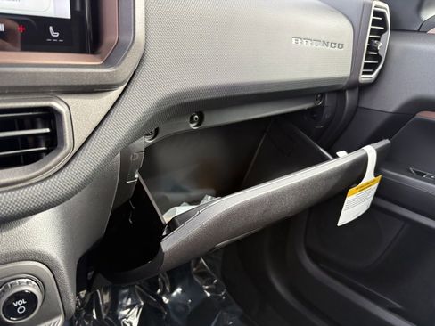 New 2025 Ford Bronco Sport Outer Banks w/ Outer Banks Tech Package+ image 36