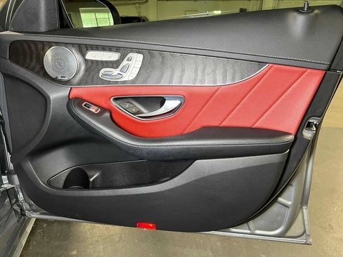 Used 2015 Mercedes-Benz C 300 4MATIC Sedan image 10