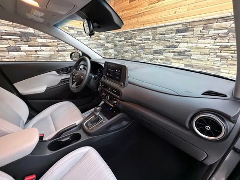 Used 2023 Hyundai Kona SEL AWD/4WD image 23