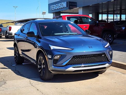 New 2026 Buick Envista Sport Touring image 2