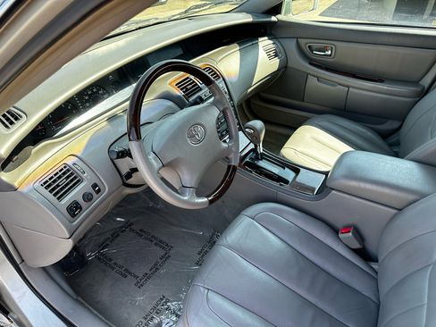 Used 2003 Toyota Avalon XLS image 54