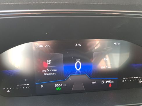 Certified 2025 Volkswagen Taos S AWD/4WD image 19