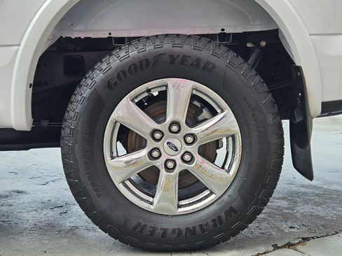 Used 2019 Ford F150 Lariat image 28