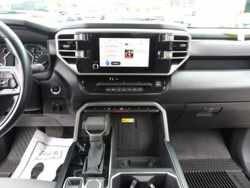 Used 2024 Toyota Tundra SR5 image 33