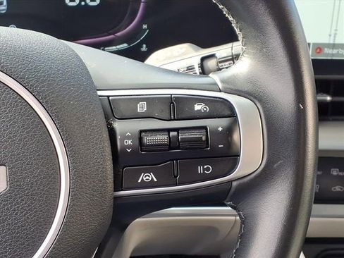 Used 2024 Kia Sportage EX image 28