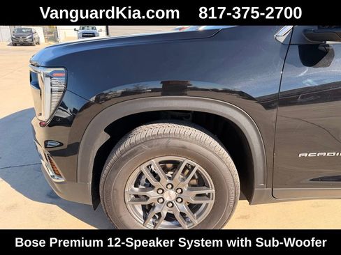 Used 2025 GMC Acadia Elevation image 8