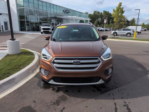 Used 2017 Ford Escape Titanium w/ Canadian Touring Package AWD/4WD image 8
