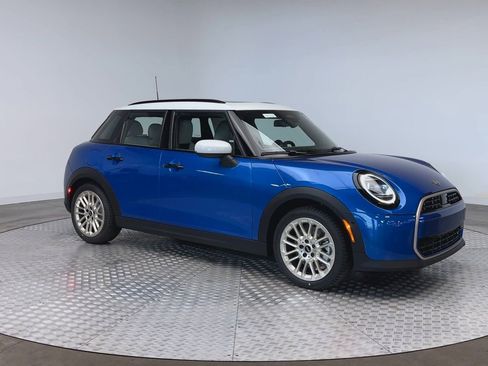 New 2026 MINI Cooper 4-Door Hardtop image 2