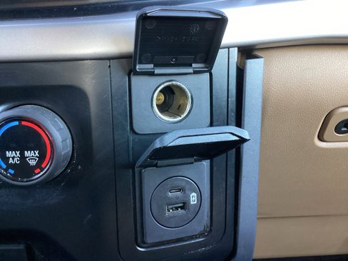 Used 2023 Ford F150 XLT image 33