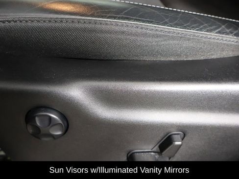 Used 2022 Dodge Durango GT image 25