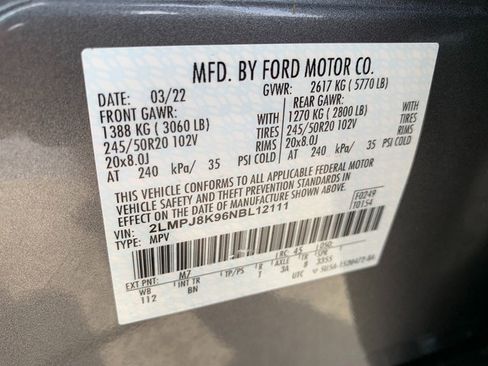 Certified 2022 Lincoln Nautilus Reserve w/ Equipment Group 201A image 28