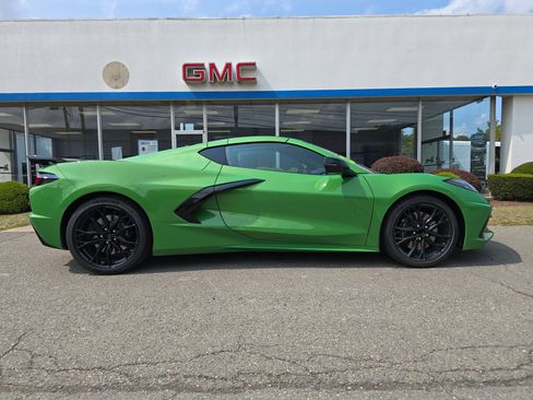 New 2026 Chevrolet Corvette Stingray Premium Cpe w/ Z51 Performance Package RWD image 2