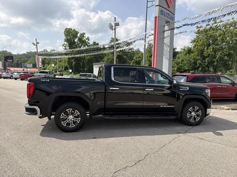 Used 2020 GMC Sierra 1500 SLT w/ SLT Convenience Package AWD/4WD image 3