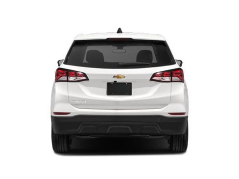 Used 2023 Chevrolet Equinox LS FWD image 8