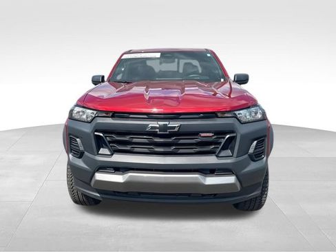 Used 2024 Chevrolet Colorado Trail Boss w/ Advanced Trailering Package AWD/4WD image 3