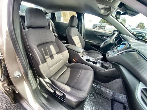 Used 2024 Chevrolet Malibu LT image 19