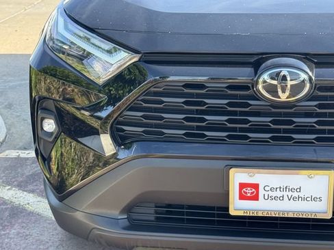 Certified 2023 Toyota RAV4 XLE Premium FWD image 5
