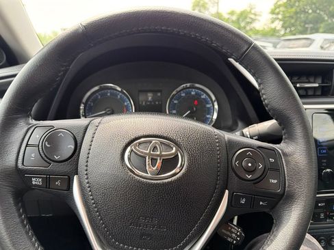Certified 2017 Toyota Corolla SE w/ Carpet Mat Package (TMS) FWD image 24