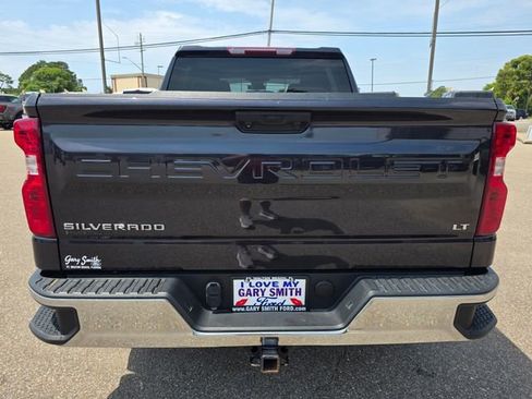 Used 2022 Chevrolet Silverado 1500 LT AWD/4WD image 7