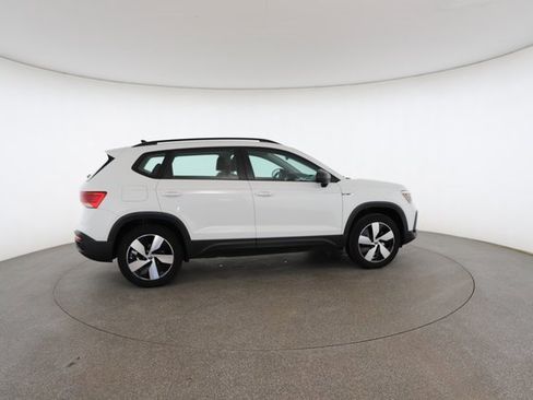 Used 2024 Volkswagen Taos S image 21